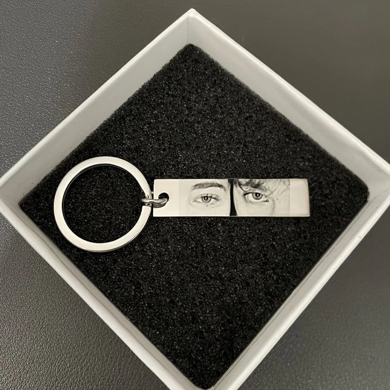 AURENTYxVECINO™ - Personalized Eye Picture Keychain with Bracelet included